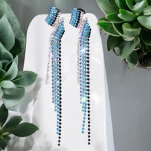 Load image into Gallery viewer, Crystal Earrings Blue Rhinestone