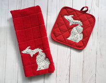 Load image into Gallery viewer, Michigan Towel & Potholder