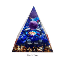 Load image into Gallery viewer, Resin Pyramids