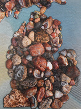 Load image into Gallery viewer, Michigan Rocks: Agates 550-Piece Puzzle