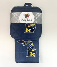 Load image into Gallery viewer, Michigan Sports Teams Potholder & Towel