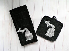 Load image into Gallery viewer, Michigan Towel & Potholder