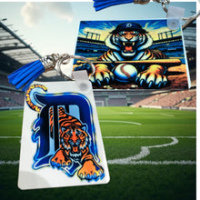 Load image into Gallery viewer, Detroit Tigers Keychain
