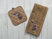 Load image into Gallery viewer, Michigan gift set with pot holder and towel; Michigan fabric
