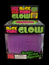 Load image into Gallery viewer, NeeDoh Nice Cube Glow
