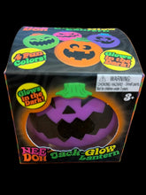 Load image into Gallery viewer, Needoh Jack-Glow Lantern
