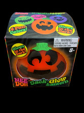 Load image into Gallery viewer, Needoh Jack-Glow Lantern
