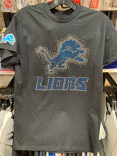 Load image into Gallery viewer, Detroit Lions Rhinestone Gildan Shirt
