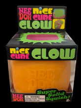 Load image into Gallery viewer, NeeDoh Nice Cube Glow
