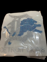 Load image into Gallery viewer, Detroit Lions Rhinestone Gildan Shirt
