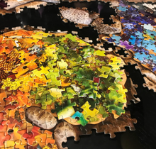 Load image into Gallery viewer, Michigan: Our State Rocks 550-Piece Puzzle
